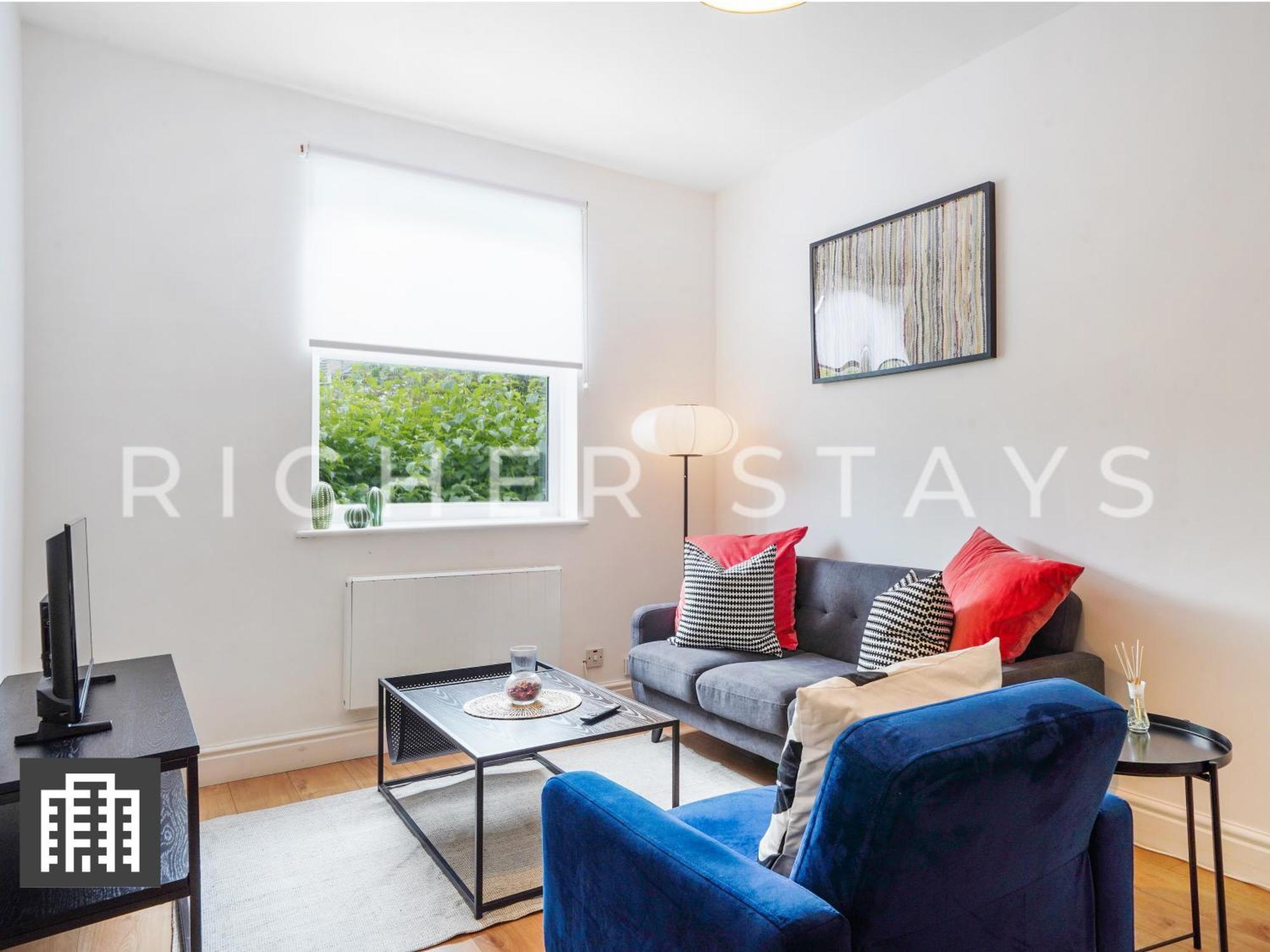 Stylish Canary Wharf Apt, Corporates And Tourists 런던 외부 사진