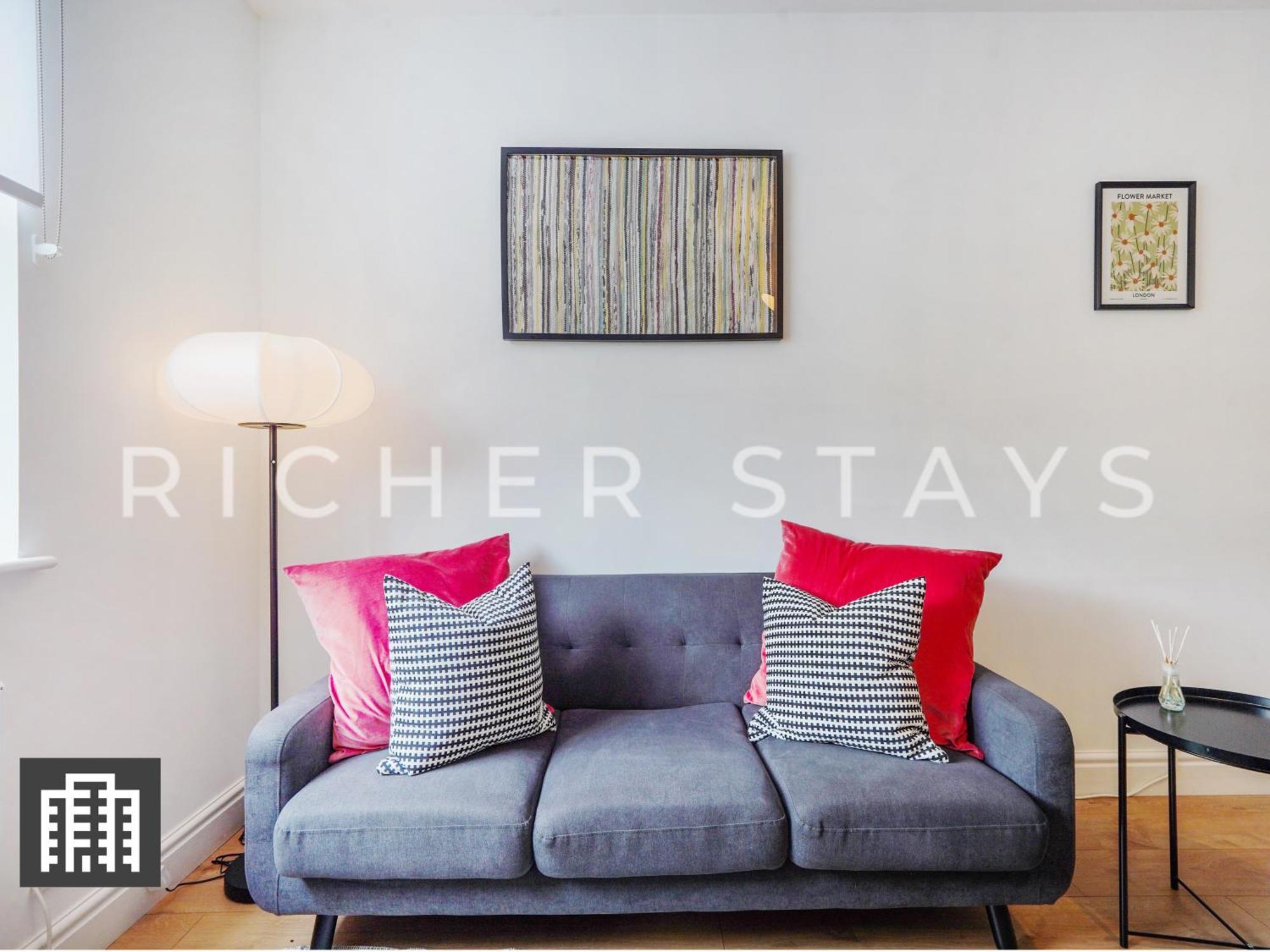 Stylish Canary Wharf Apt, Corporates And Tourists 런던 외부 사진